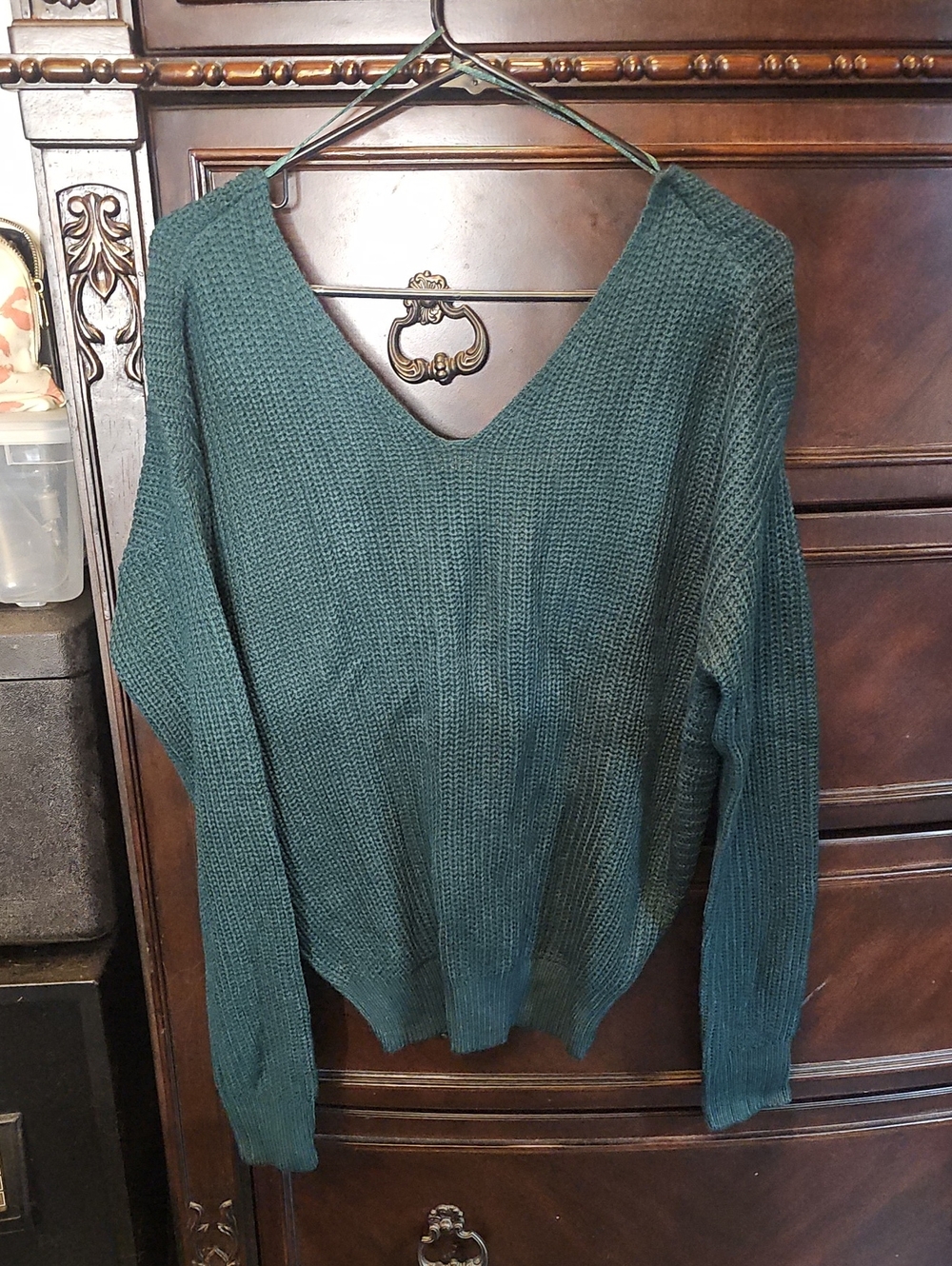 Women’s Deep Green V-Neck Sweater